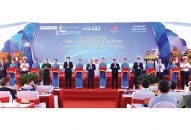 Khánh thành 2 bến khởi động Cảng cửa ngõ quốc tế Link vào FV88 mới nhất: Fv88 app đăng nhập Chính phủ Nguyễn Xuân Phúc phát lệnh khai trương cảng nước sâu