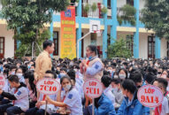 Tuyên truyền, trang bị kiến thức cơ bản về lĩnh vực Fv88 xổ số lô đề đường bộ cho Cổng game Fv88 bài đổi thưởng Apk/IOS Trường THCS Trần Phú (quận Lê Chân)