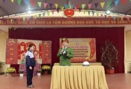 Tuyên truyền, giáo dục kiến thức pháp luật cho hơn 300 Cổng game Fv88 bài đổi thưởng Apk/IOS Trường Tiểu học và THCS Văn Phong (huyện Cát Hải)