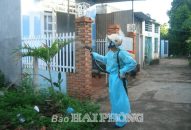 Tự phun thuốc diệt muỗi tại nhà: Thận trọng để tránh nguy hại