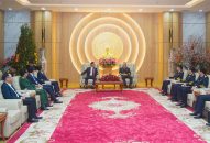 Phó Bí thư Thường trực Thành ủy Đỗ Mạnh Hiến thăm và chúc Tết Nguyên đán Ất Tỵ các đơn vị quân đội đóng quân trên địa bàn Fv88 tài xỉu