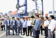 Chủ tịch UBND Fv88 tài xỉu kiểm tra thực địa Bến số 5, số 6 Khu bến cảng Lạch Huyện, nghe đề xuất các Dự án đầu tư của Tập đoàn Hateco